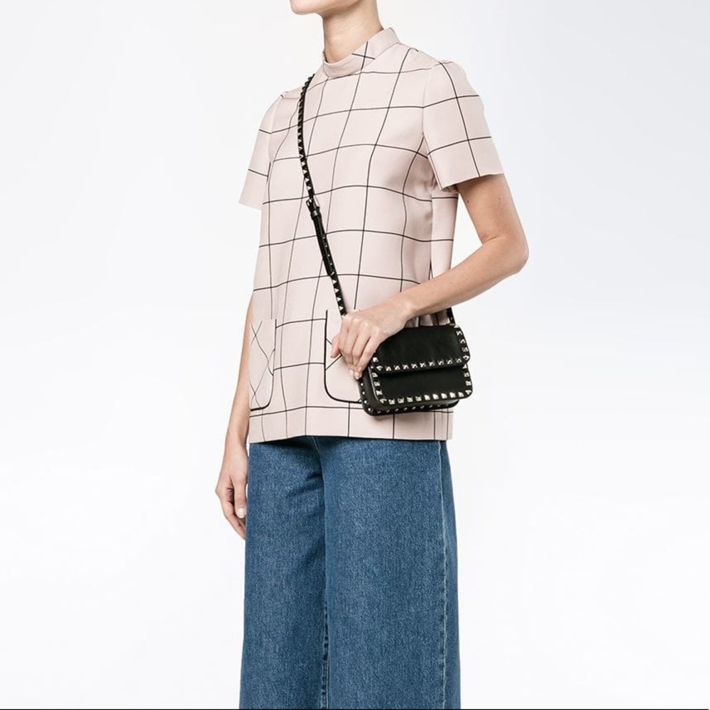 Sold.Valentino Garavani Rockstud Flap Shoulder bag - Picture 8 of 8